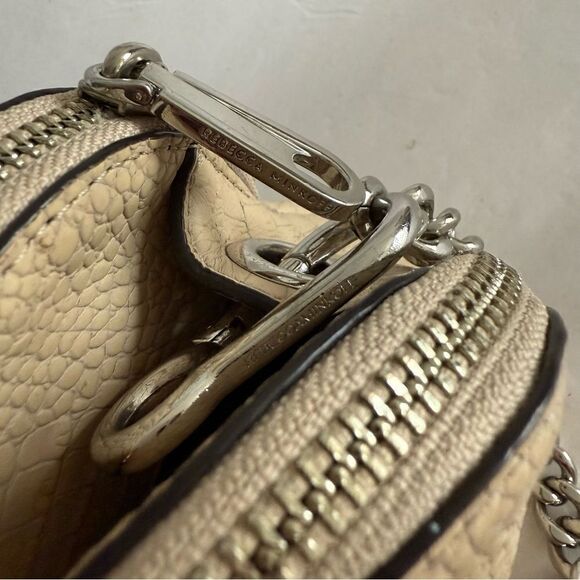 Rebecca Minkoff Beige Embossed Croc Crossbody Handbag with Silver Tone Hardware - Picture 9 of 14